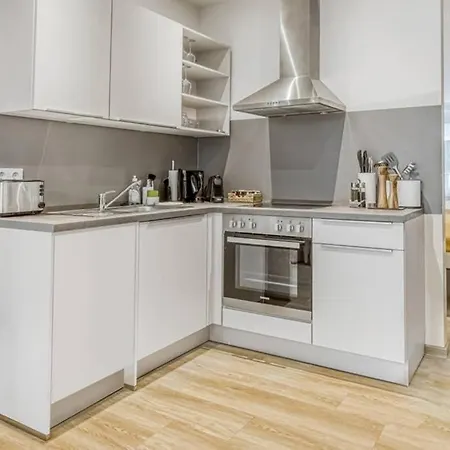 Limehome Kibbelstr. דירה אסן
