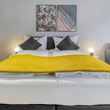 Limehome Kibbelstr. דירה אסן